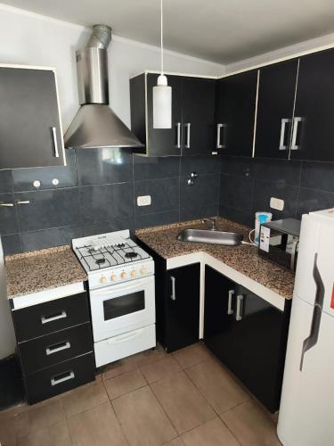 廚房, Departamentos M.I.G. in 聖拉斐爾