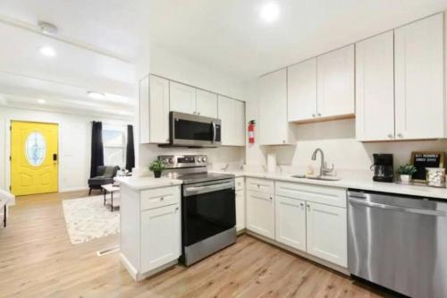 3 BedHome in Upper Lawrenceville in Pittsburgh, USA