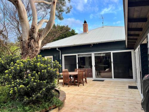 The Yak Shack- 200m to the Beach