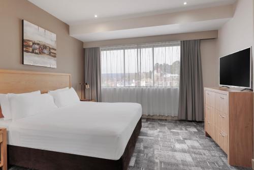 Executive King Suite with Spa Bath