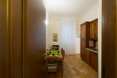 Calzaioli Apartment - Steps from the Duomo, Florencie (fotografie 10)