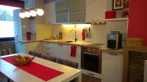 Parkview Apartments - image 6