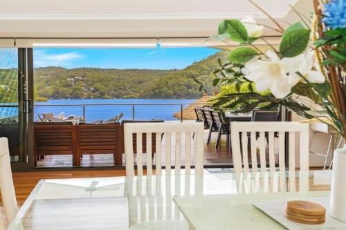 Tranquility with Spa & Jetty in Woy Woy