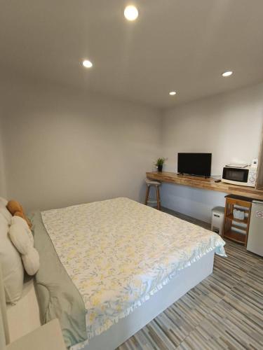 บ้านสุขใจ อัมพวา Room Type - Single Room with Bathroom