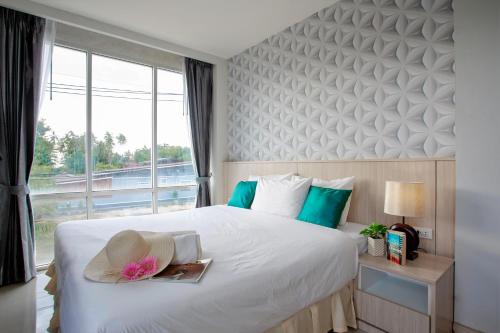 Superior Double Room image 10