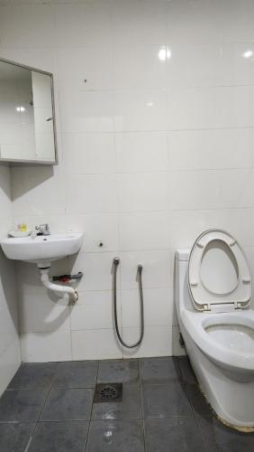 The Viana Apartment 6