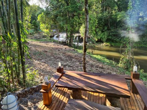 Balkons/terase, Hug Bolaven Homestay and Camping in Muangpaksonga
