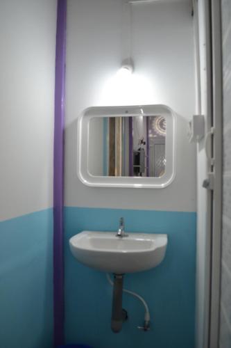 SS Tiny Home Stays SS Tiny Home Stays