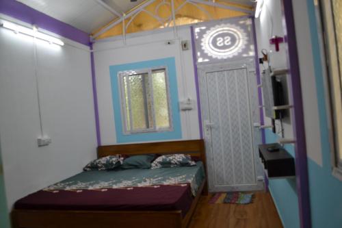 SS Tiny Home Stays SS Tiny Home Stays