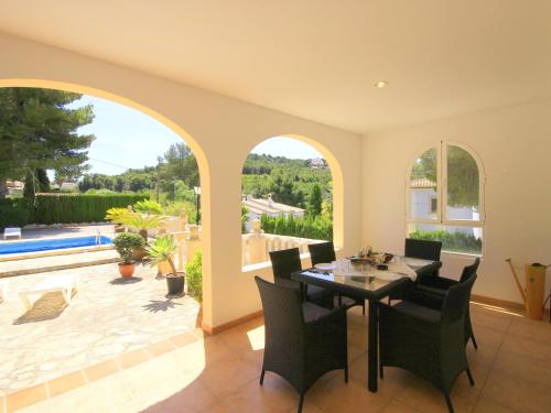 ระเบียง/ชานเรือน, Holiday Home Caleta in ปอร์ติชอล