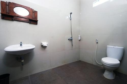 The Mangkoro Hotel by Sinergi Room Type - Superior Double Room