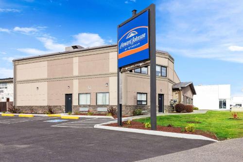 Howard Johnson by Wyndham Thunder Bay