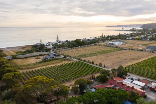 Beach Front Wine makers cottage in Haumoana