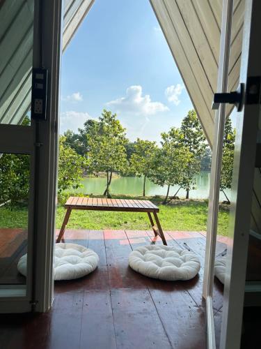 Balcony/terrace, 385 Glamping in Pichit