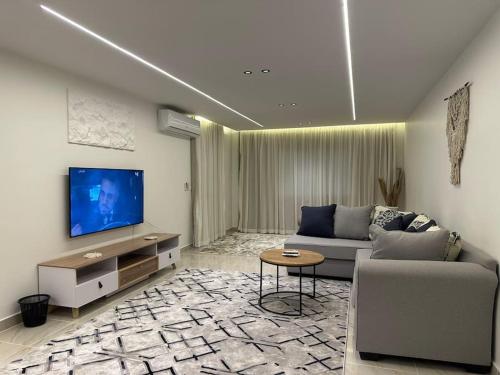 شقه فندقيه ايجار لجميع الجنسيات بمدينتي