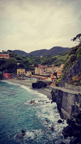 洛萨德温蒂酒店