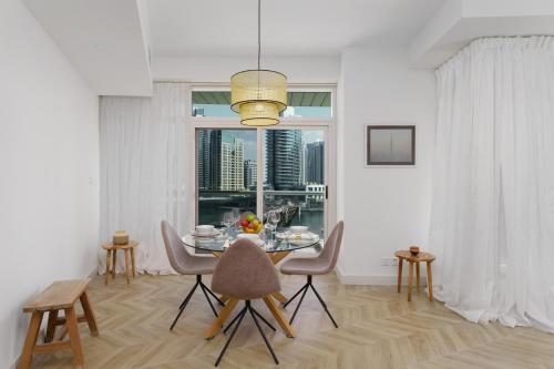 Maison Privee - Blissful Living with Dubai Marina Waterfront Views, Dubaj (fotografie 8)