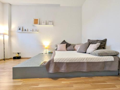 Ruhige 65 qm Wohnung mit Balkon & Parkplatz - 10 Min Neustadt, Дрезден (фото 6)