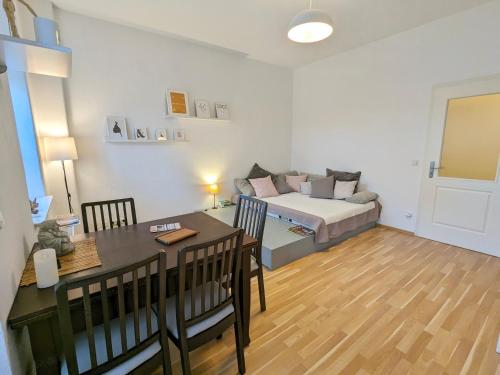 Ruhige 65 qm Wohnung mit Balkon & Parkplatz - 10 Min Neustadt, Дрезден (фото 5)