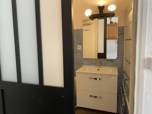 Apartment image 5