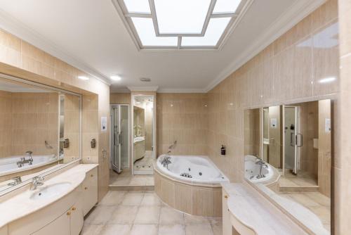 Duplex Apartment image 2
