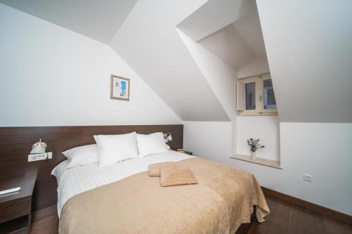Celenga Apartments with Free Parking - image 8