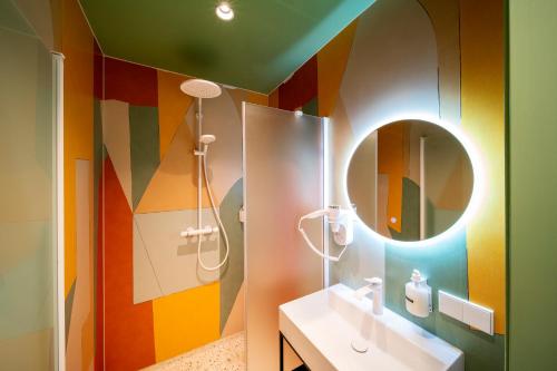 Tourist Inn Hotel Amsterdam, Амстердам (фото 9)