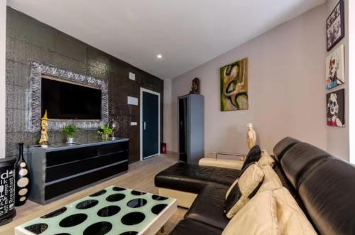 Luxury Triana Apartment 4