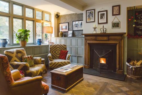 Bel And The Dragon-Churt in Churt