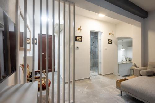 Karlovška Duplex Urban Apartment, Ljubljana (photo 6)