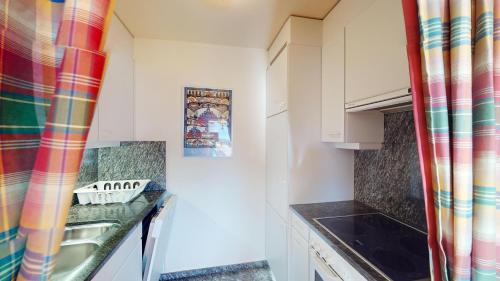 Kitchen, Apartment Ambretta OG in Albana