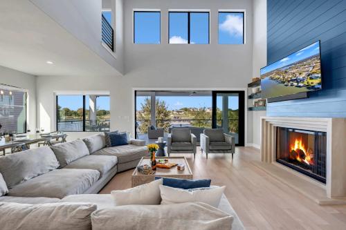 Lakeside 499 and Concierge Services in Kingsland, USA