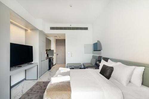 Serene Studio Apartment in MAG 900 - Allsopp & Allsopp, Dubai (foto 6)