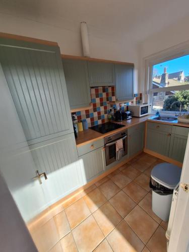 dapur, Summerhill Apartments in Isle of Wight