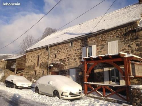 Maison proximité station de ski le lioran gîte à louer Albepierre-Bredons