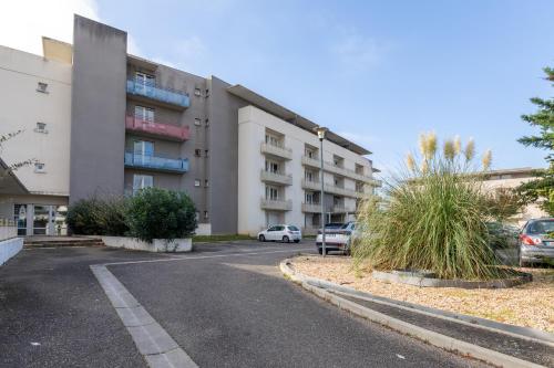 Résidence Columba - Apparts meublés Agen Sud - image 14