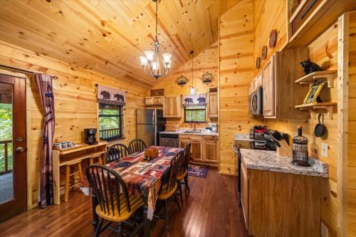 Dogwood Hideaway in Sevierville, USA