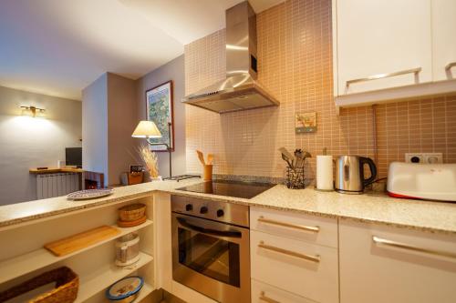 virtuve, Apartament Vega - Vall Fosca - L'Amfitriona in Torre de Capdella