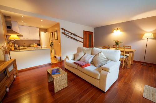 virtuve, Apartament Vega - Vall Fosca - L'Amfitriona in Torre de Capdella
