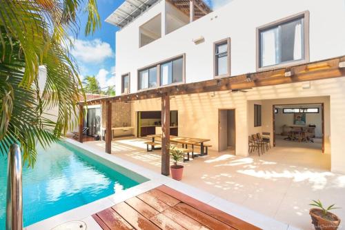 Casa Gran Malix - Next Level B