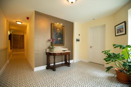 Lobby, The Arch House in Enniskerry