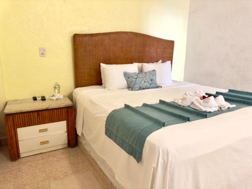 Superior Double Room image 7