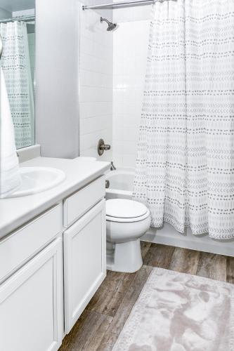 Modern Townhouse for 6 in Denver, Great Amenities in DEN, USA
