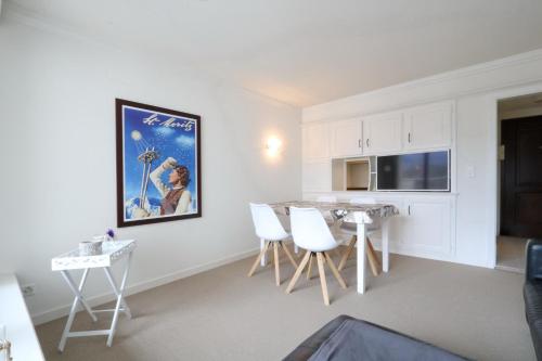 Au Reduit 401 in St. Moritz, Schweiz