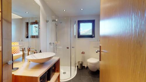 Fürdőszoba, Apartment Cuntainta in Madulain