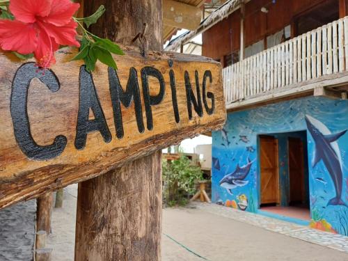 Exterior view, La Casa Mompiche Camping & Dorm in Mompiche