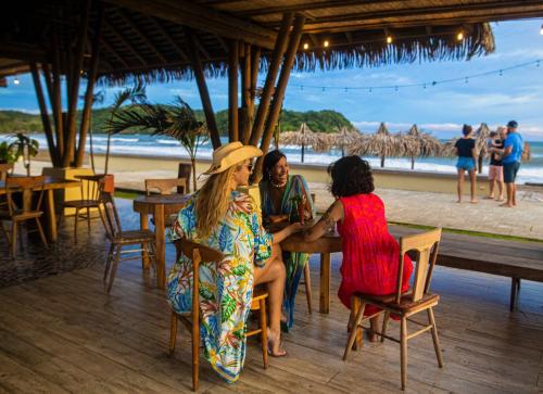 Tasteful View 2BR Condo E31 at Playa Venao in Las Escobas del Venado