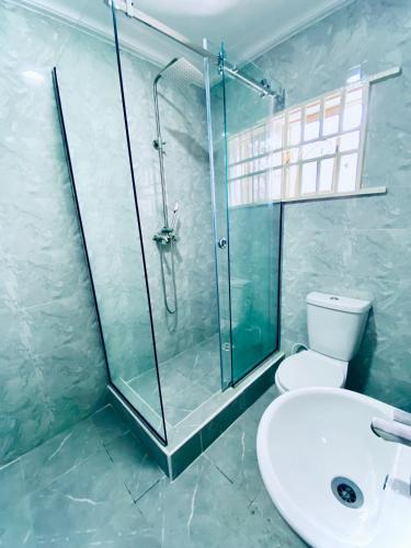Bathroom, Lagos Peninsula Homes in Lekki