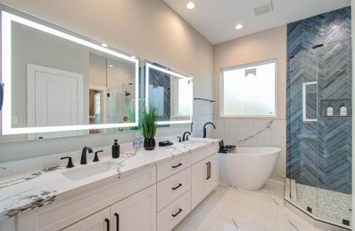 The Orange HTX by NRG Med Cent in Houston, USA