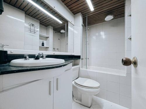 Exclusivo apartamento en Poblado con AC a 1 min Provenza, Medellín (fotografie 4)